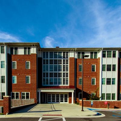 Longwood N Campus Dorms Horizontal 0002